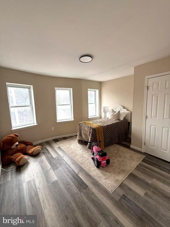 Photo - 1028 E North Ave