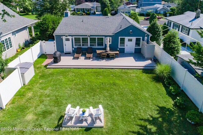 Photo - 568 Central Ave