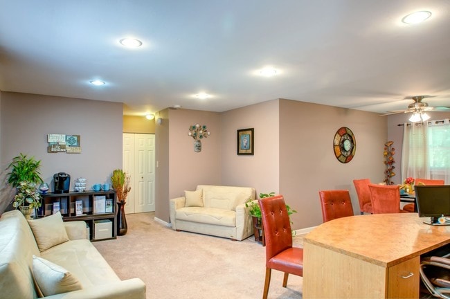 Pointe Breeze Apartments LLC