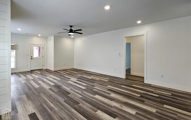 Photo - 4009 Stoke Dr