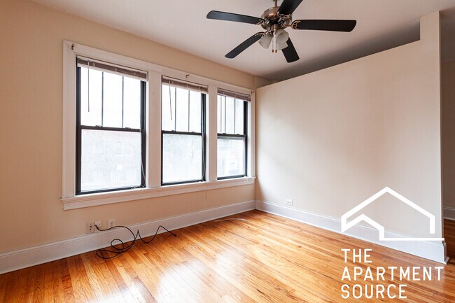 Photo - 520 W Cornelia Ave Unit 111