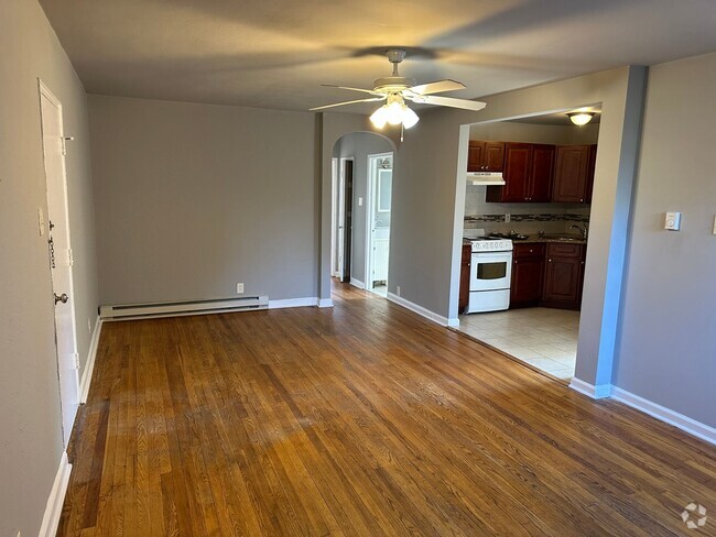 Building Photo - 6141 1/2 Old York Road Unit 2 Rental