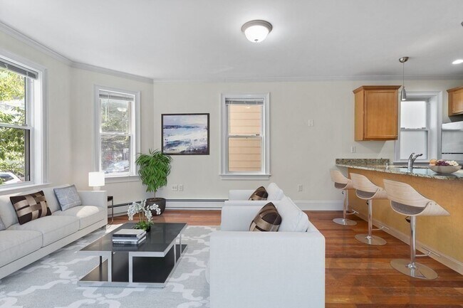 Photo - 175 Elm St Unidad 1