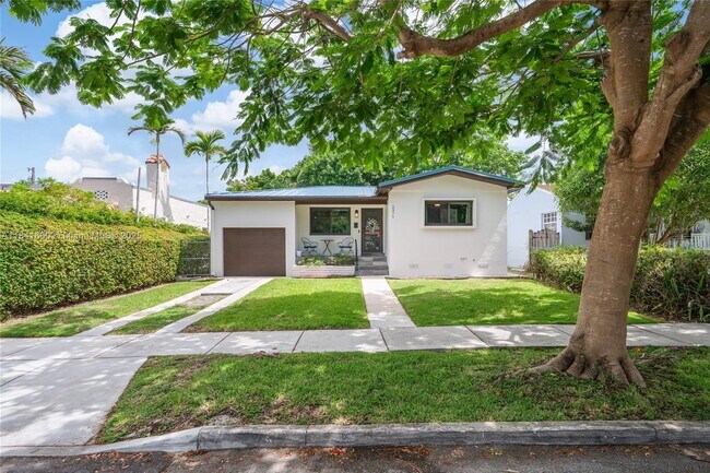 2371 SW 24th Ter