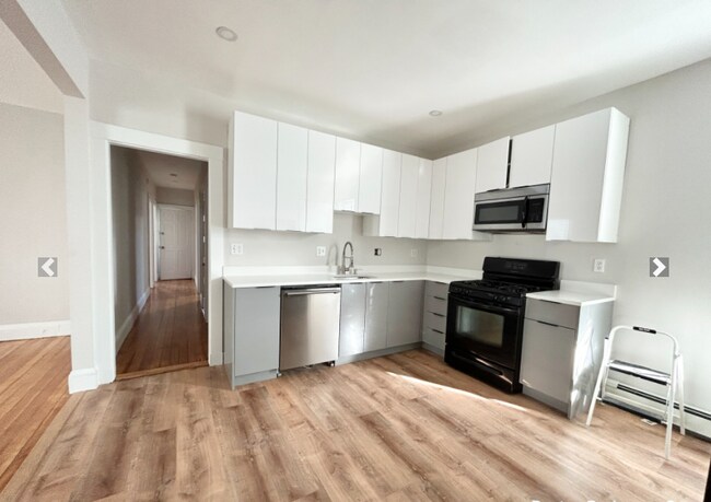 Photo - 24 Willis St Unit 2