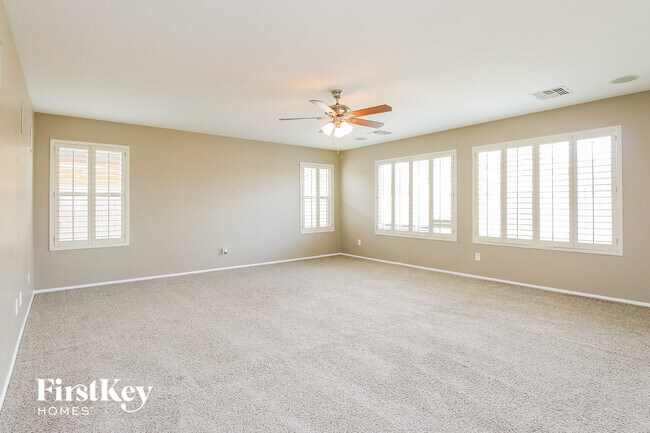 Photo - 4350 E Coal St