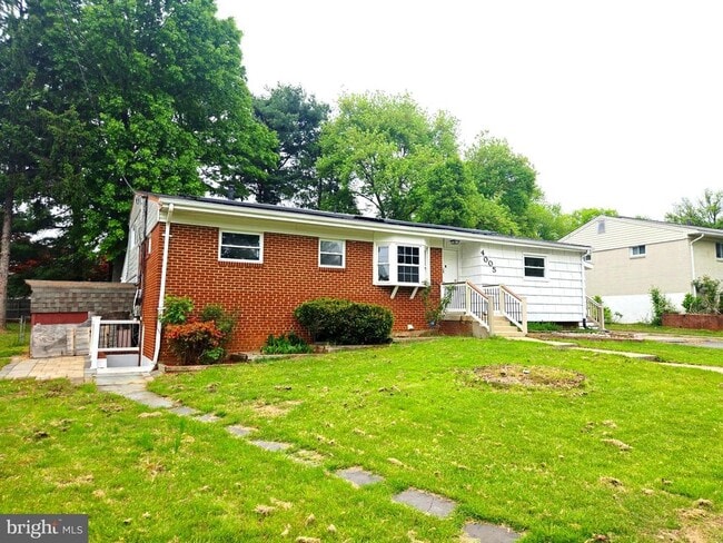 Photo - 4005 Blackpool Rd