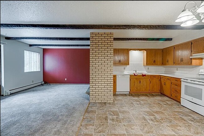 Photo - Oak Hill Estates