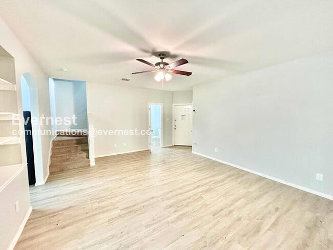 Photo - 152 Creek Cove Dr