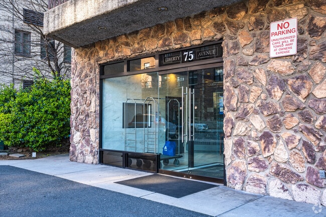 entrance - Brunswick Towers