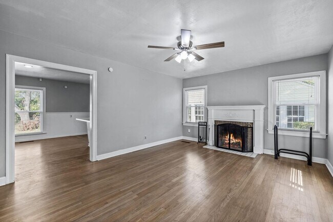 Photo - 3624 Winston Rd Unit Full