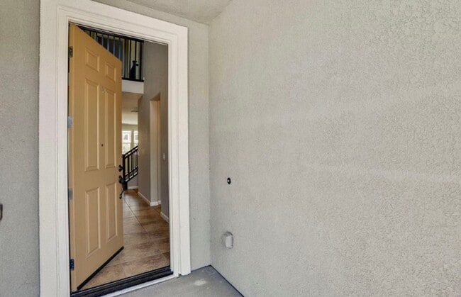 Photo - 649 Perino Ln