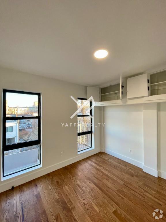 Building Photo - 2 bedroom in BROOKLYN NY 11237 Unit 2R Rental