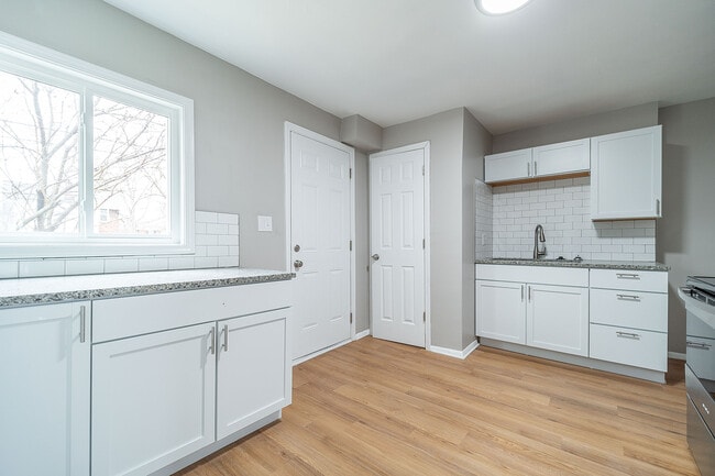 Photo - 1401 Lockbourne Rd