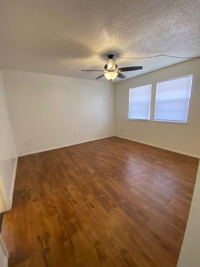 Photo - 1226 N LBJ Dr Unit 1226 N. LBJ #2