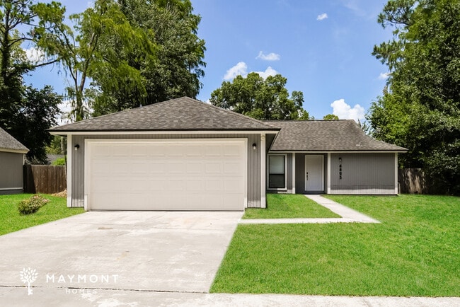 Building Photo - 6825 Coralberry Ln S Rental