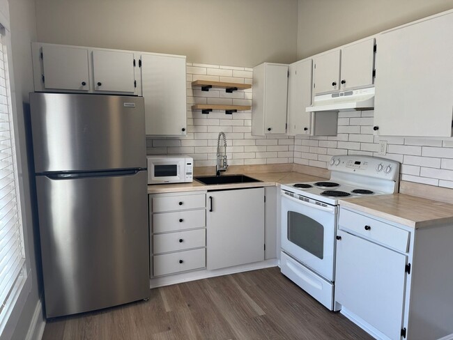 Photo - 1618ELL Unidad 1618ELL - 2