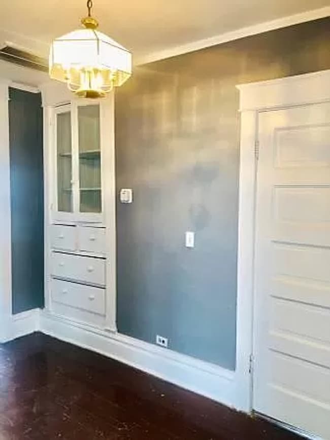 Photo - Beautiful 4 Bedroom / 1.5 Bathroom house