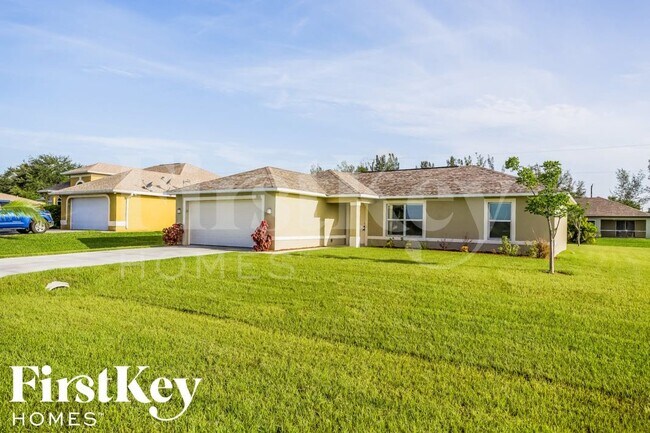 Photo - 703 SW 13th Terrace