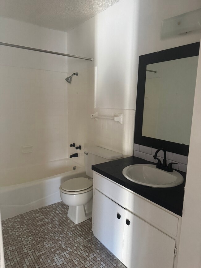 Bathroom - 401 Willett Place Blvd Unit 401