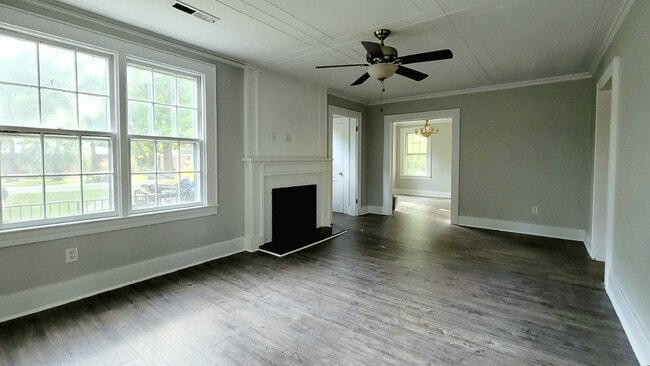 Photo - 1500 Laurel St