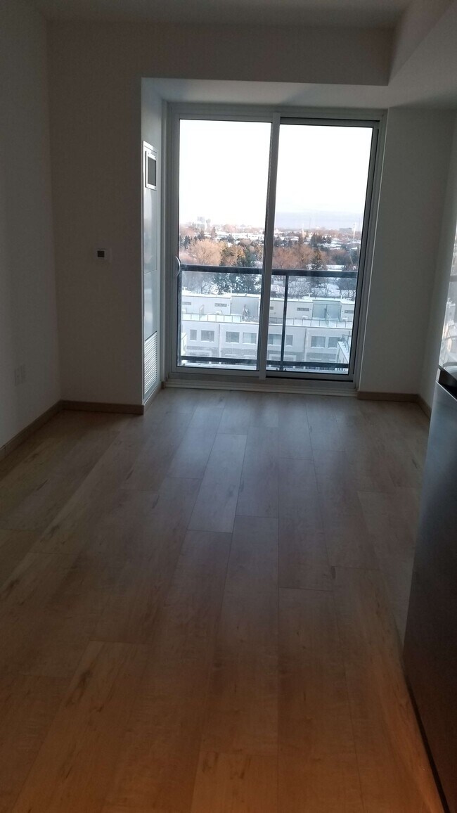 Photo - 3429 Sheppard Av E Unit 1-Bedroom and Den