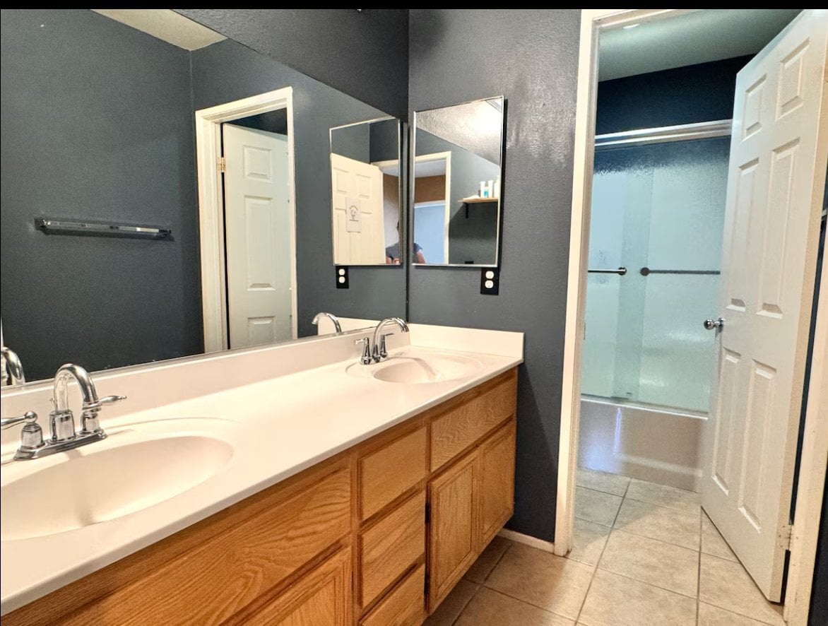 Photo - 1 Monthly Rental