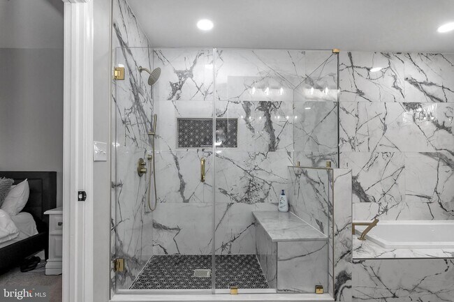 Photo - 12466 Noel Rd