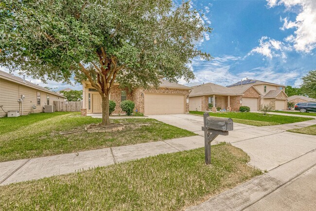 Photo - 1810 Emerson Ridge Dr