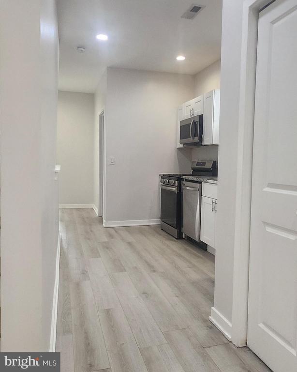 Photo - 2230 Christian St