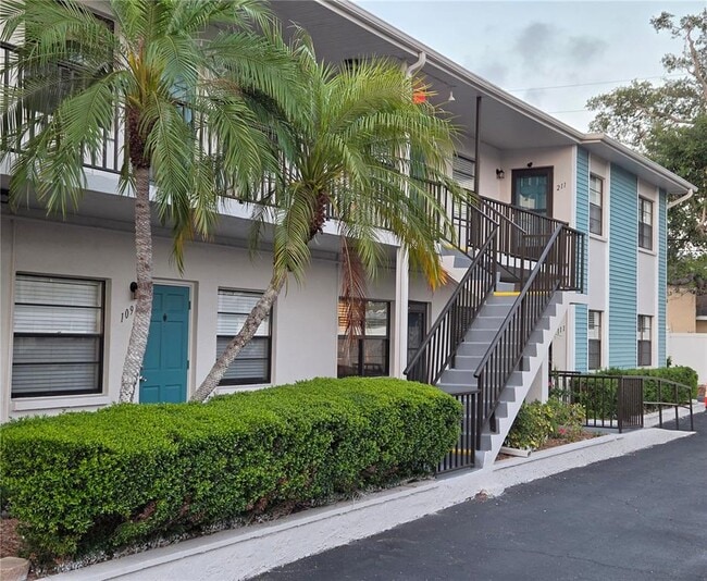 5925 Terrace Park Dr N Unit 111