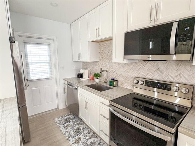 Photo - 4541 N Ocean Dr Unit 8