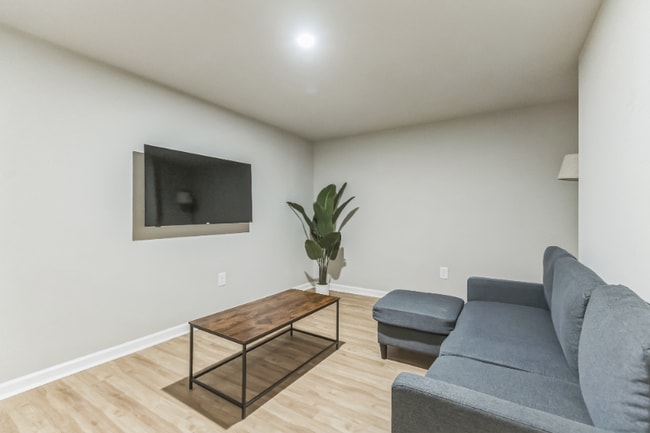 Photo - 2265 Wildwood Dr