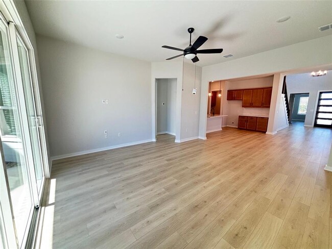 Photo - 2204 Spokane Dr