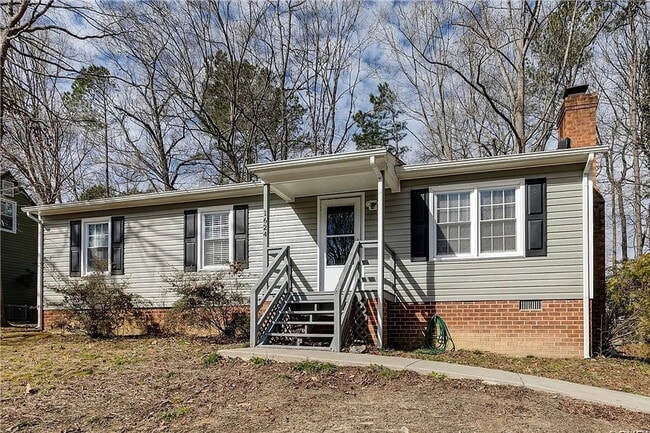Building Photo - 1624 Mountain Pine Terrace