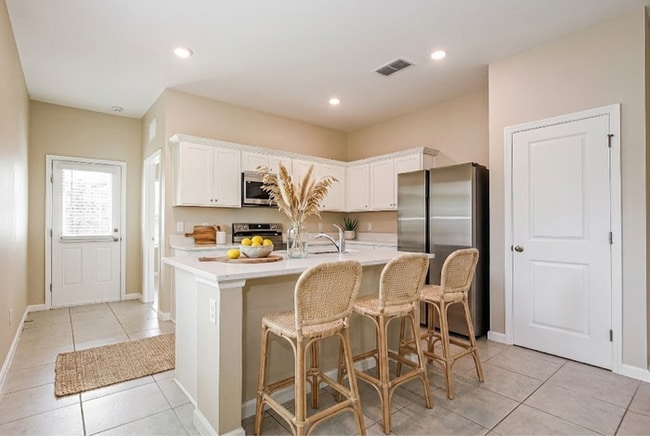 Photo - 2688 Island Walk Dr