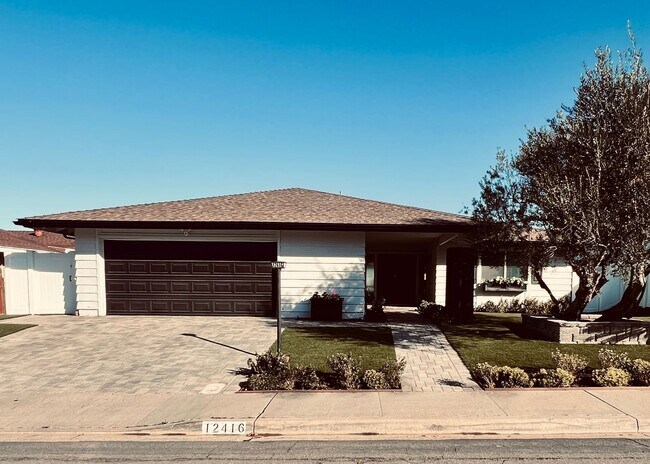 Photo - Renovated Rancho Bernardo 55+ Community 2 Bedroom 2 Bathroom Home