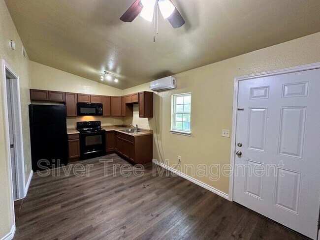 Photo - 358 Brighton Oaks Dr Unidad 2