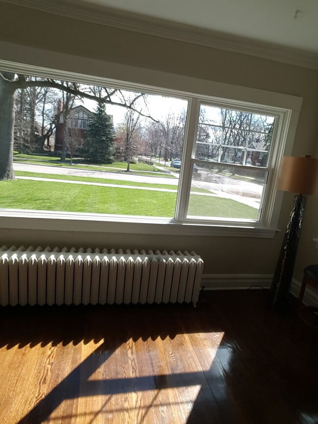 Photo - 10156 S Hoyne Ave