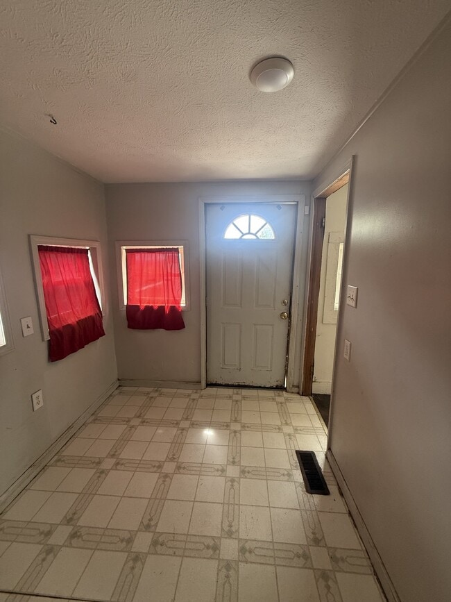 1707 E Memorial Dr Unidad 1