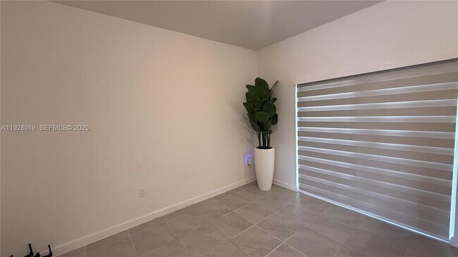 Photo - 2833 SE 25th Ave