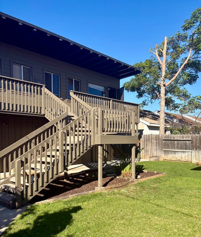 Building Photo - 515 Rockledge St Unit A