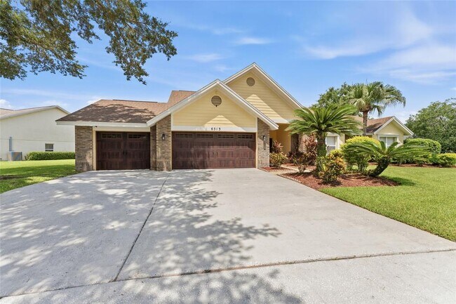 Photo - 6513 Thoroughbred Loop