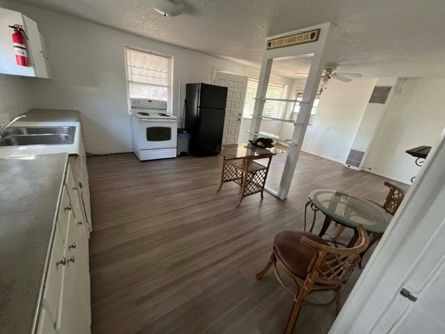 Photo - 1609 Granada Ave