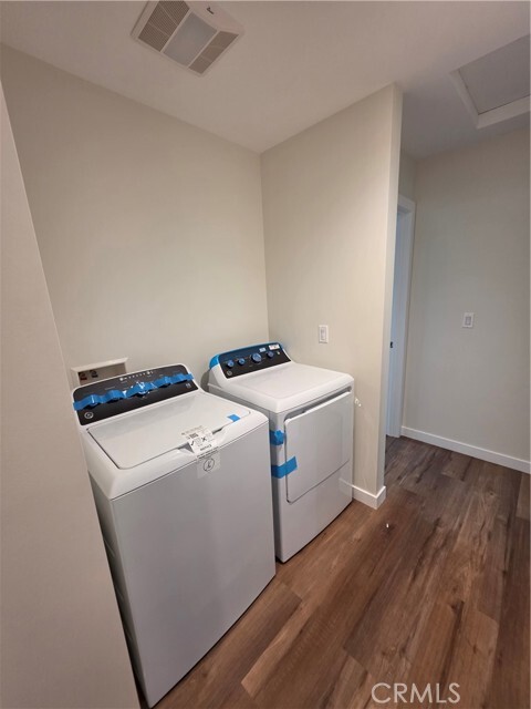 Photo - 615 N Fries Ave
