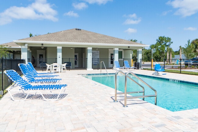 Tanager Square Apartments