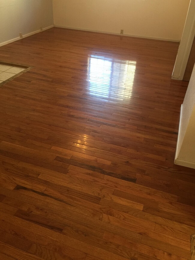 Photo - 1000 N Beaver St