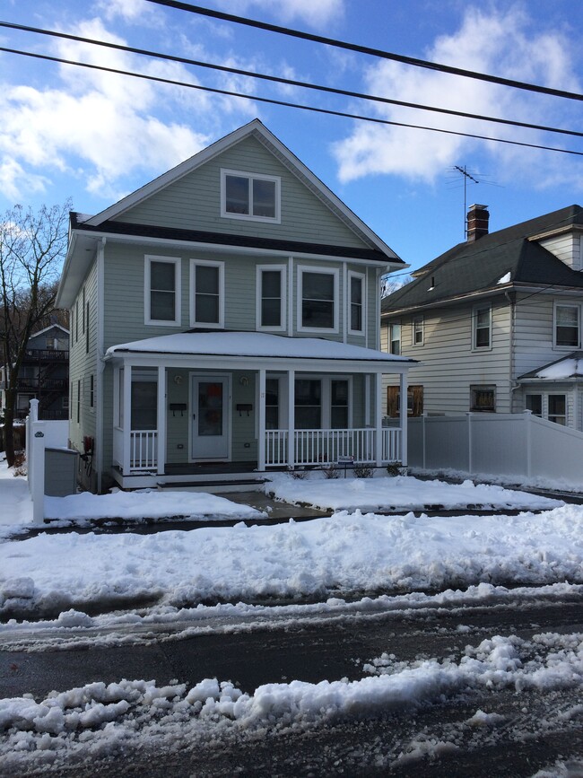 Photo - 17 Lincoln Ave Unidad 2A