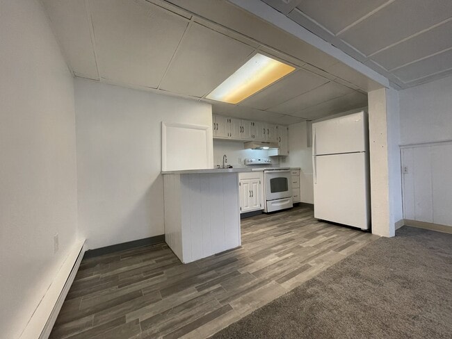 Building Photo - 139 S York Rd Unit 3