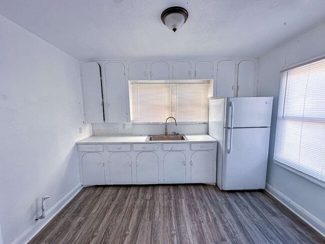 Photo - 1409 10th St Unit 1409 10th St Rear